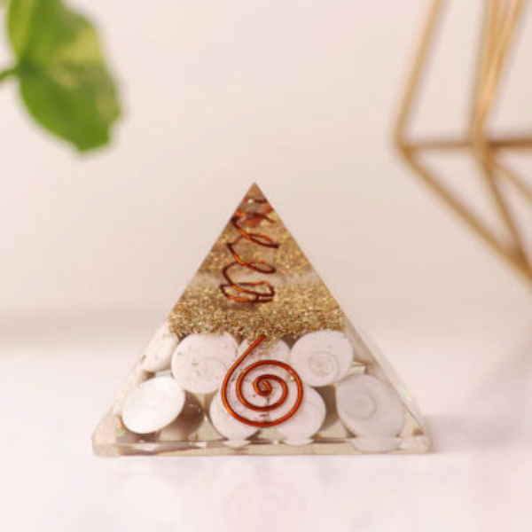 Gomti Chakra Orgone Pyramid